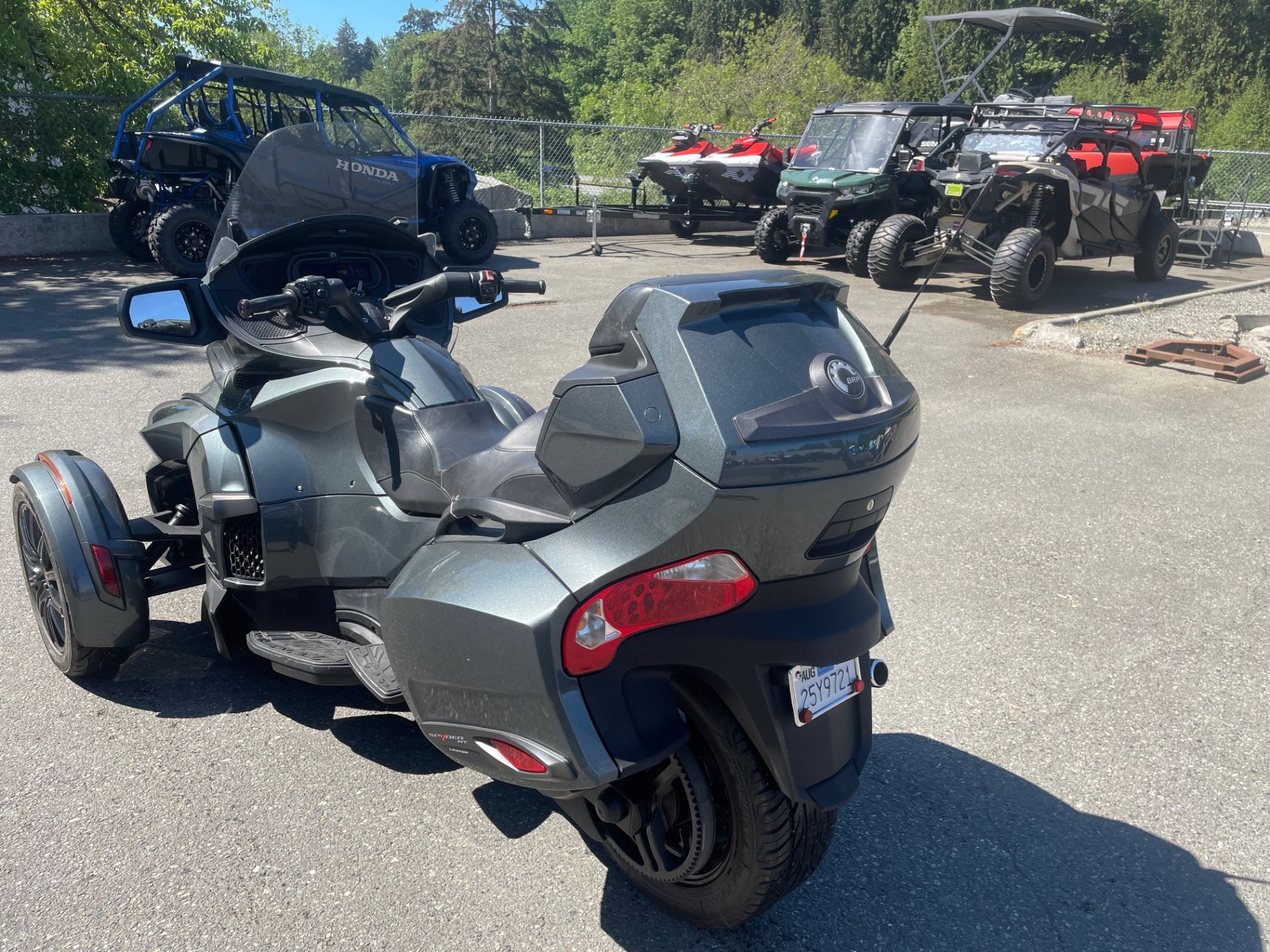 2018 Can-Am Spyder RT Limited in Woodinville, Washington - Photo 6