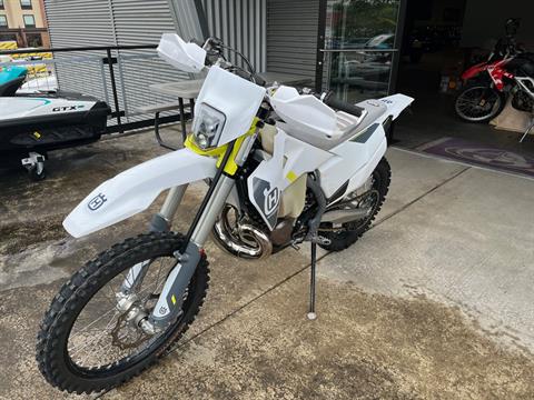 2022 Husqvarna TE 250i in Woodinville, Washington - Photo 3