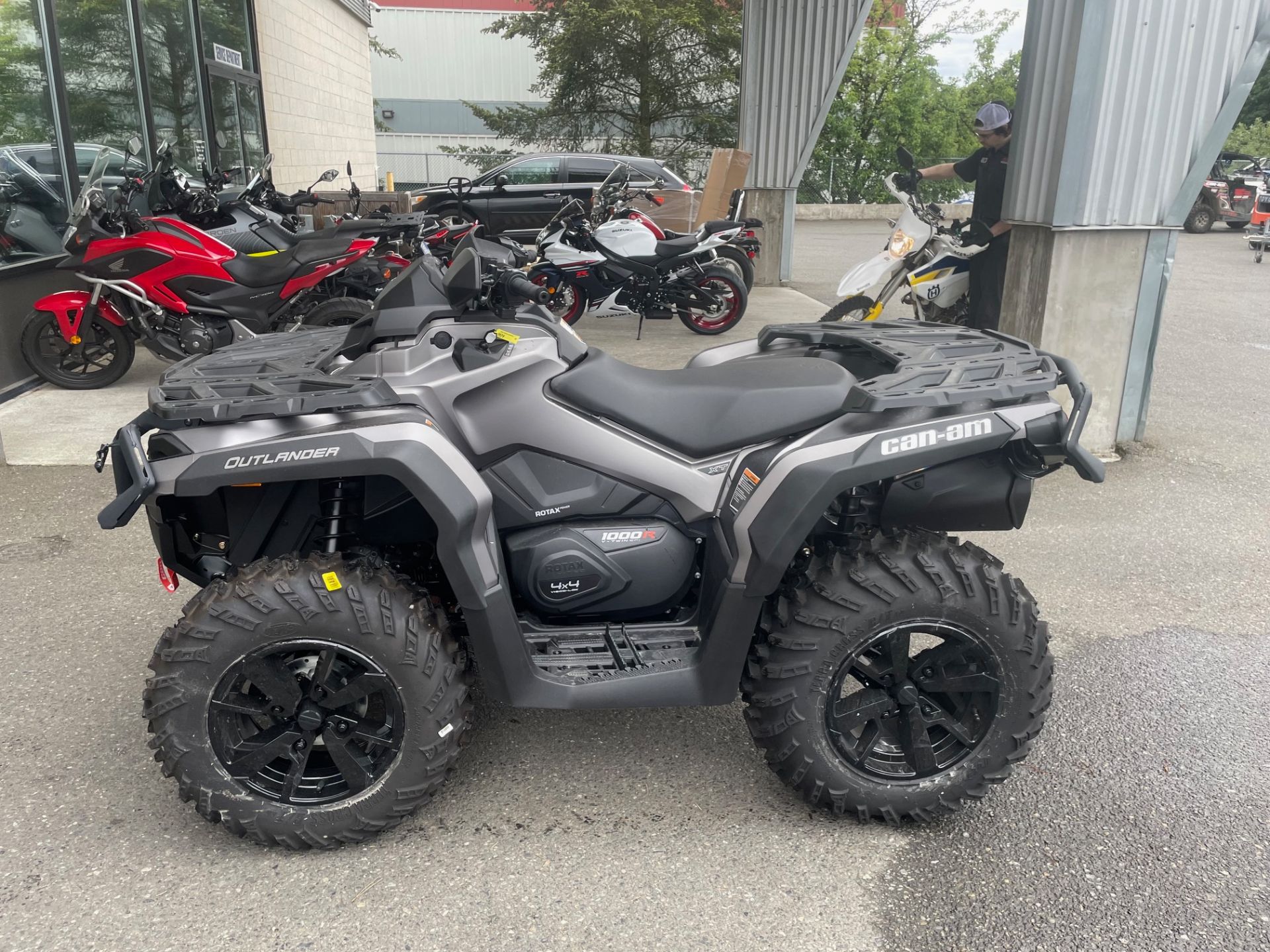 2023 Can-Am Outlander MAX XT 1000R in Woodinville, Washington - Photo 1