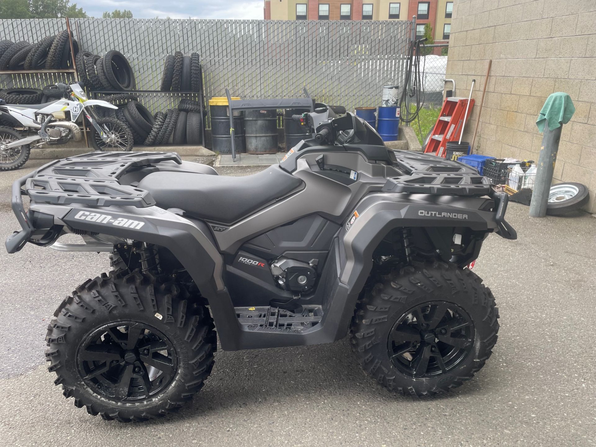 2023 Can-Am Outlander MAX XT 1000R in Woodinville, Washington - Photo 2