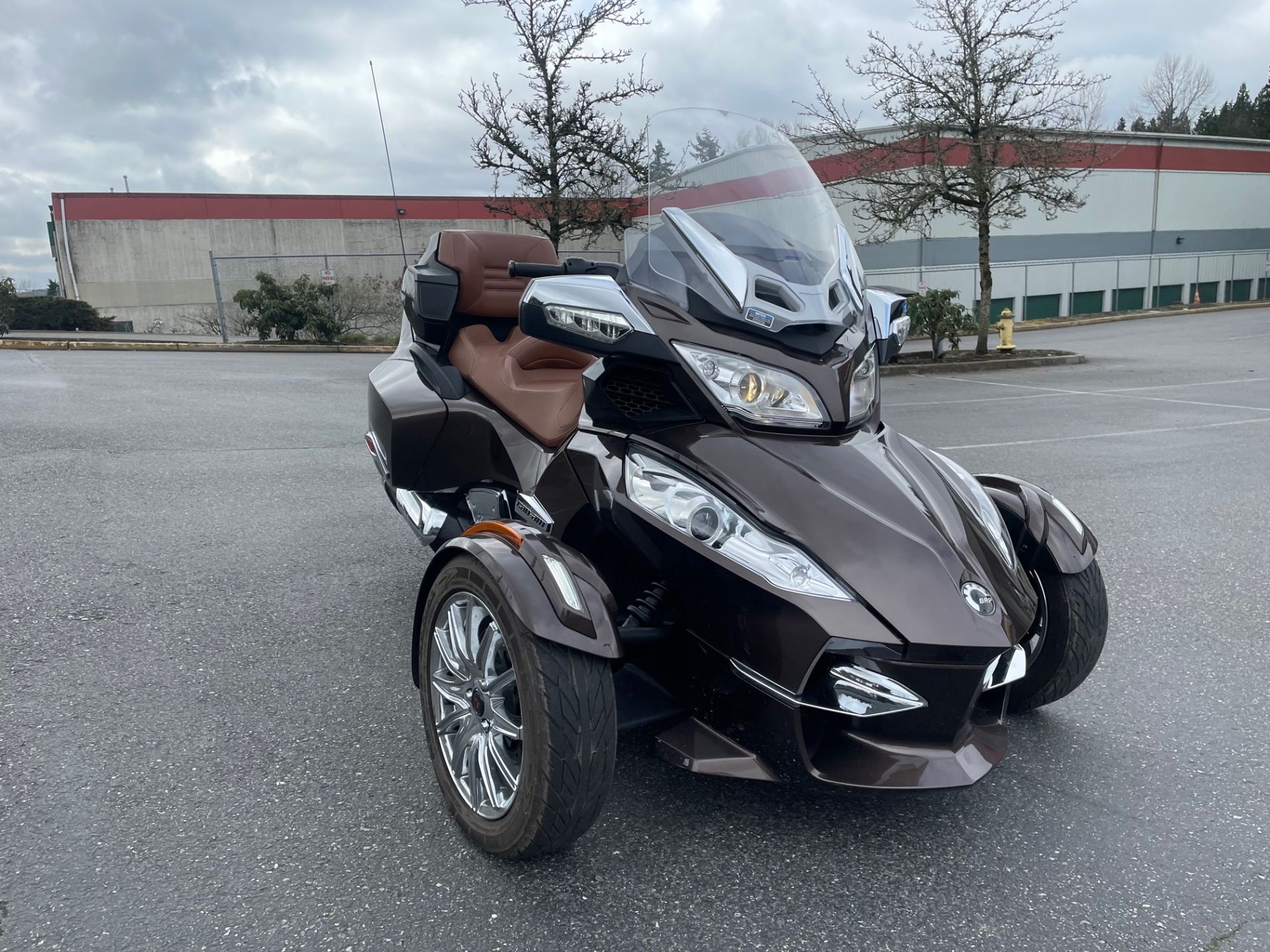 2013 Can-Am Spyder® RT Limited in Woodinville, Washington - Photo 4