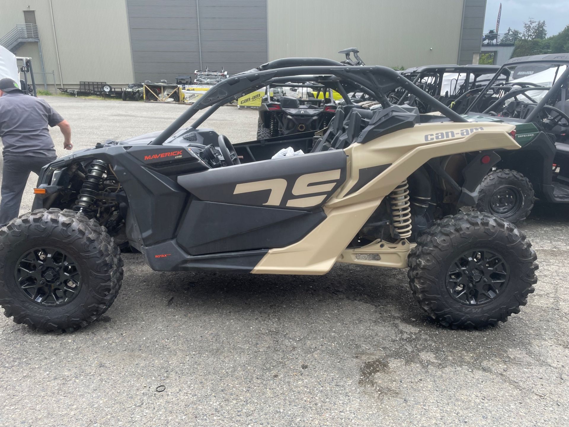 2023 Can-Am Maverick X3 DS Turbo 64 in Woodinville, Washington - Photo 2