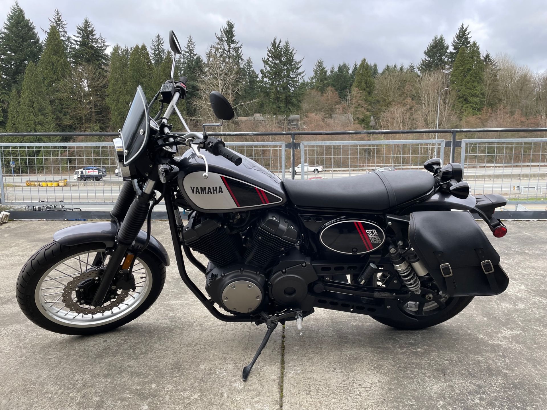 2017 Yamaha SCR950 in Woodinville, Washington - Photo 2