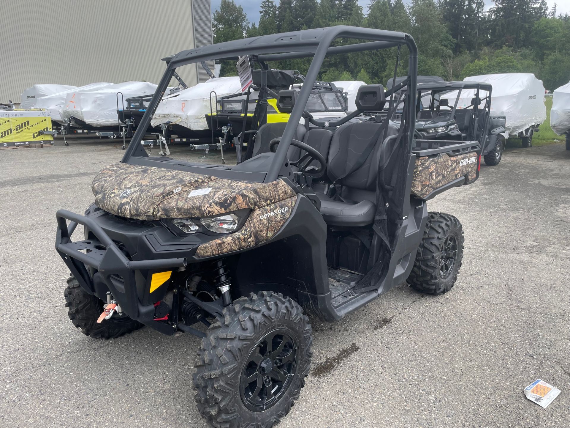 2022 Can-Am Defender XT HD10 in Woodinville, Washington - Photo 3