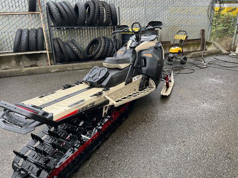 2024 Ski-Doo Summit X 165 850 E-TEC Turbo R SHOT PowderMax X-Light 3.0 w/ FlexEdge HAC in Woodinville, Washington - Photo 3