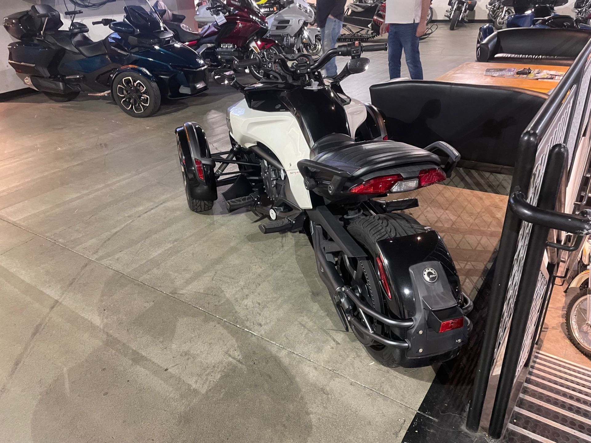 2016 Can-Am Spyder F3-S SE6 in Woodinville, Washington - Photo 4