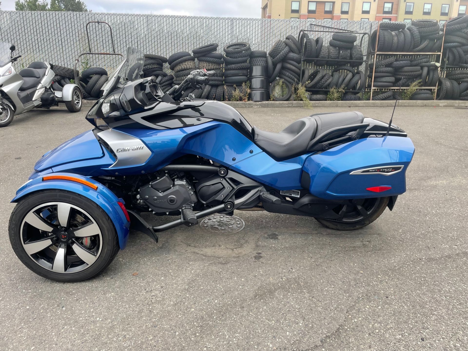 2018 Can-Am Spyder F3-T in Woodinville, Washington - Photo 1
