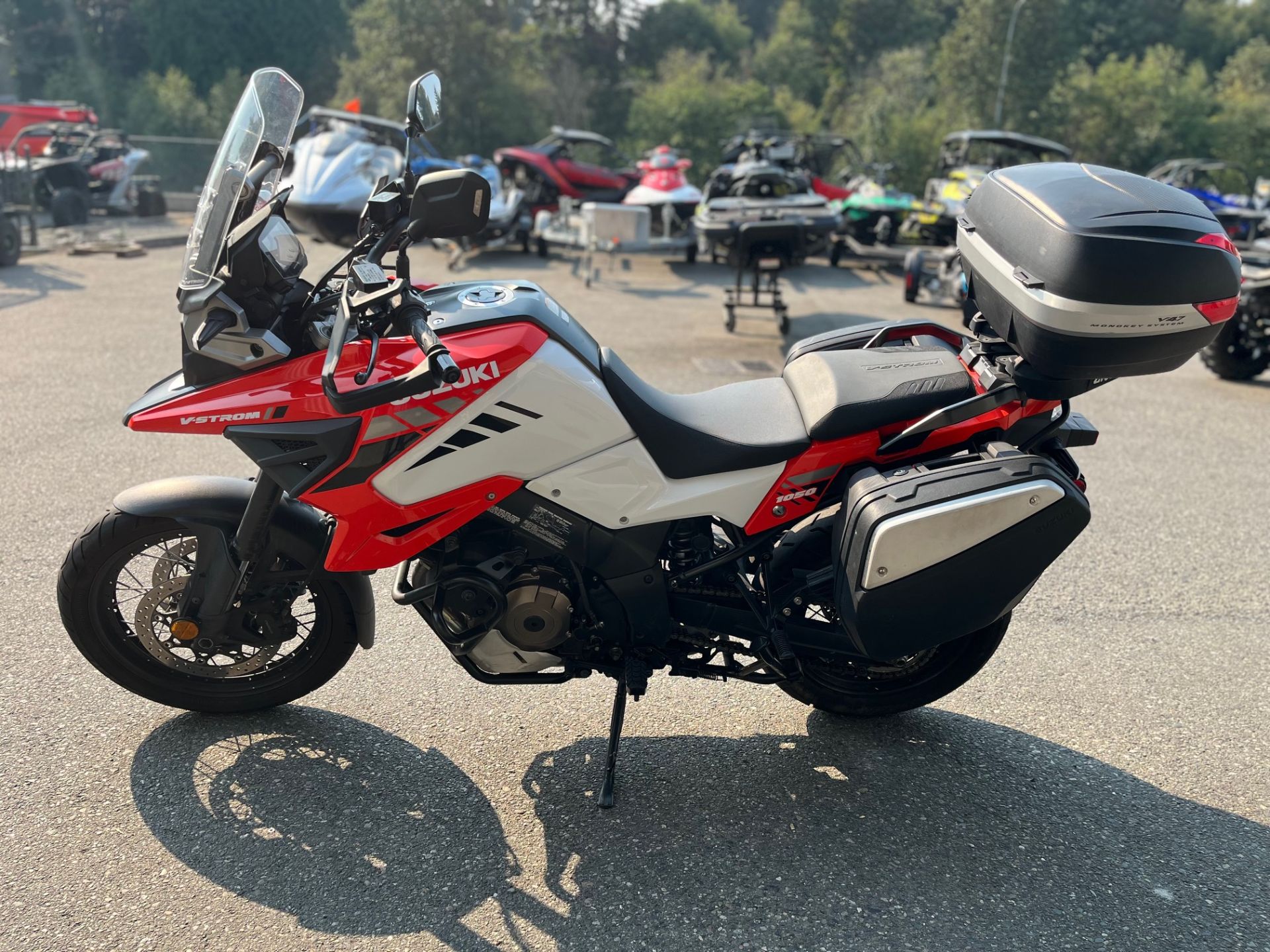 2020 Suzuki V-Strom 1050XT in Woodinville, Washington - Photo 2