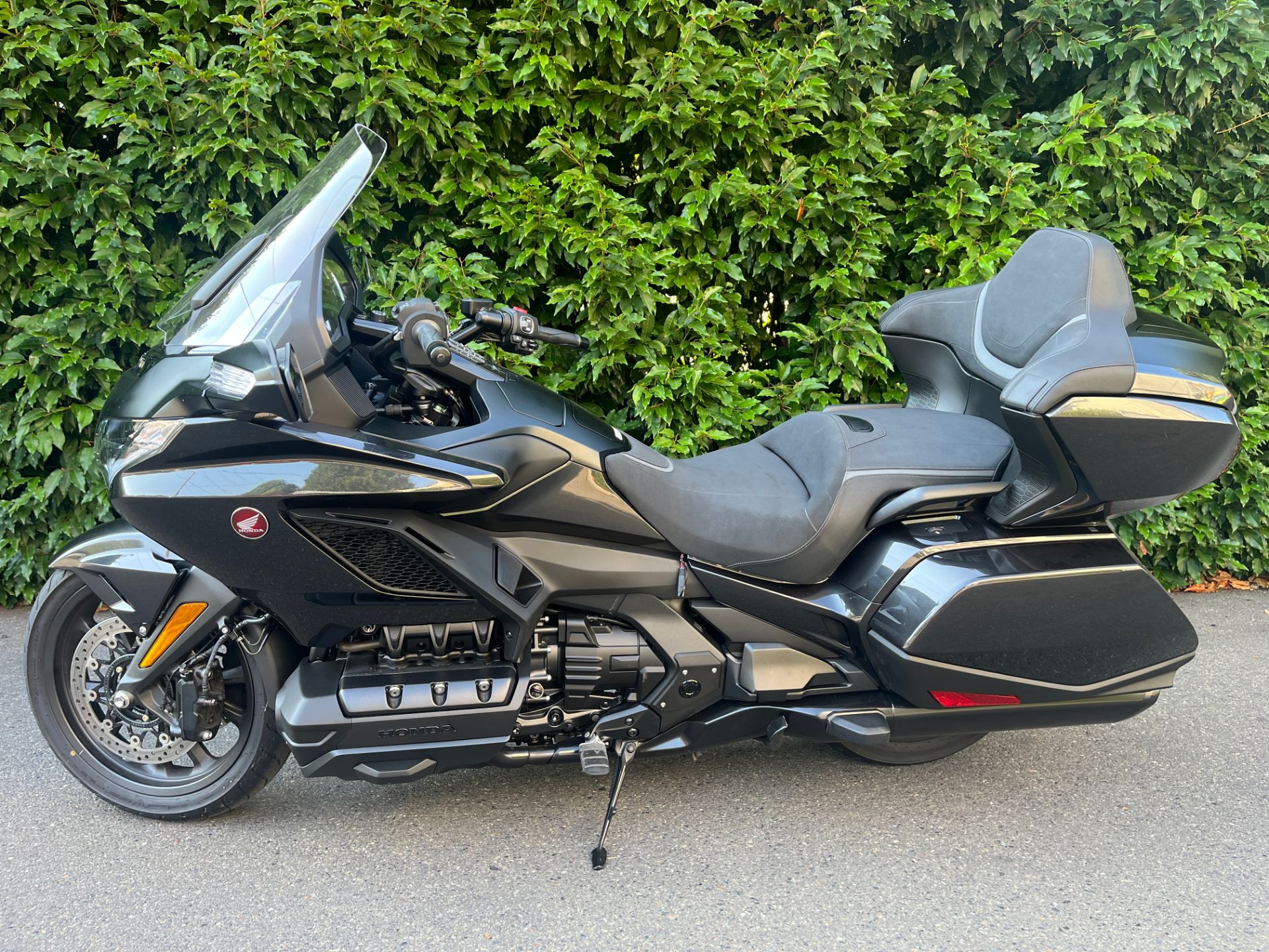 2021 Honda Gold Wing Tour Automatic DCT in Issaquah, Washington - Photo 2