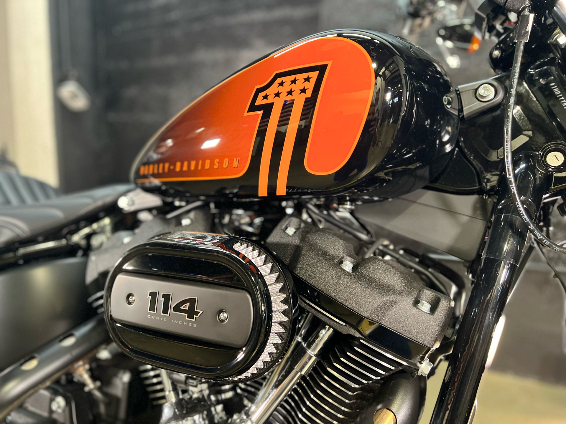 2023 Harley-Davidson Street Bob® 114 in San Francisco, California - Photo 6