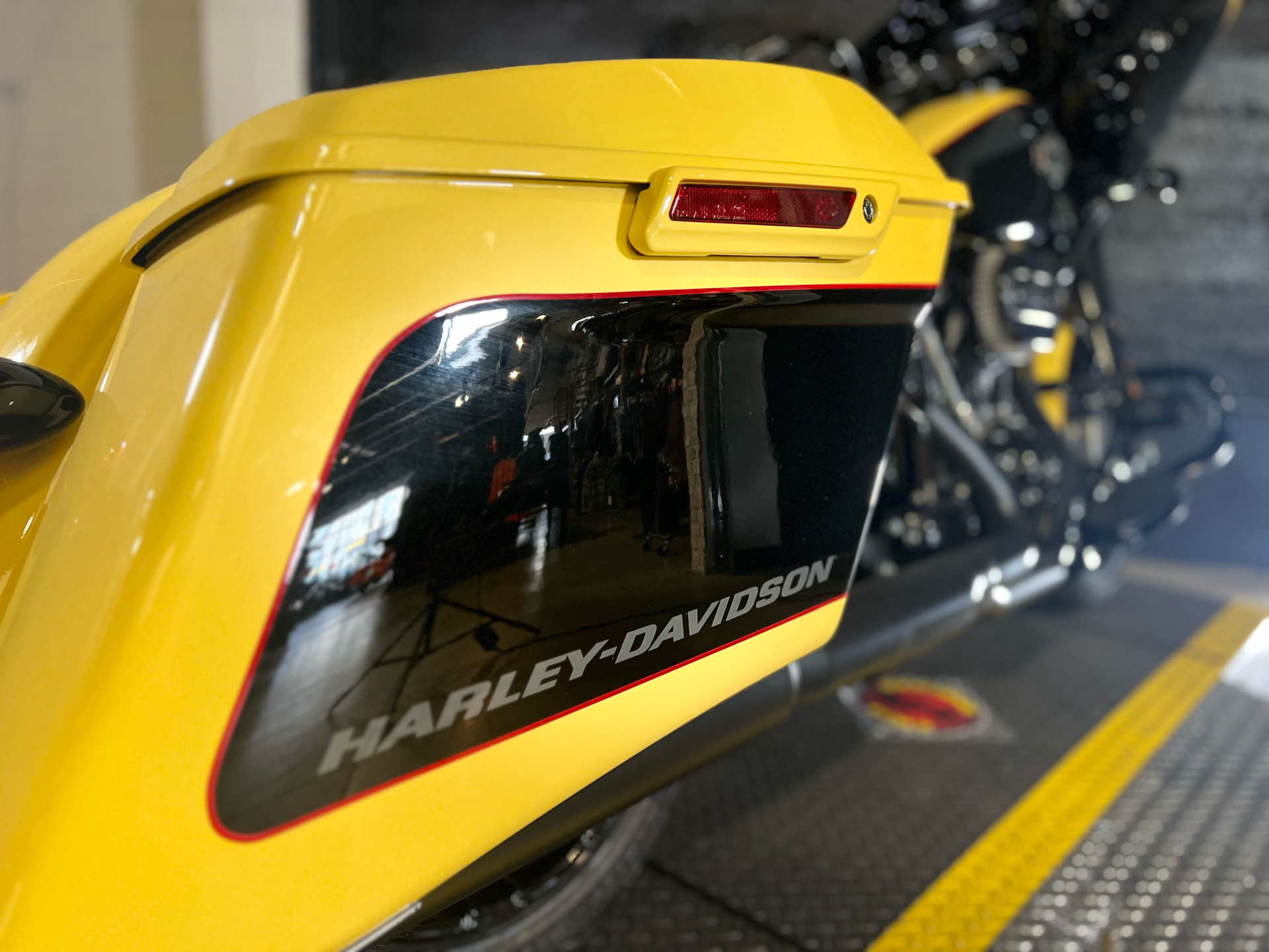 2023 Harley-Davidson Road Glide® Special in San Francisco, California - Photo 7