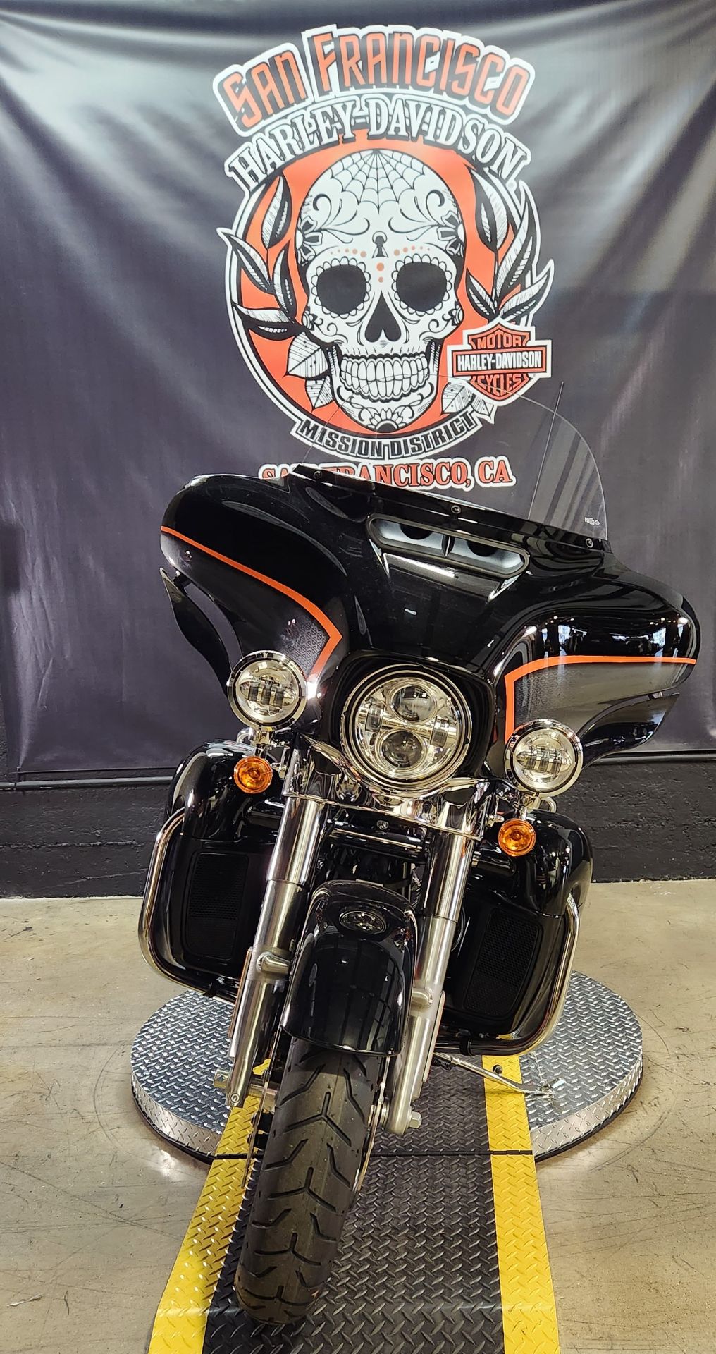 2022 Harley-Davidson Ultra Limited in San Francisco, California - Photo 4