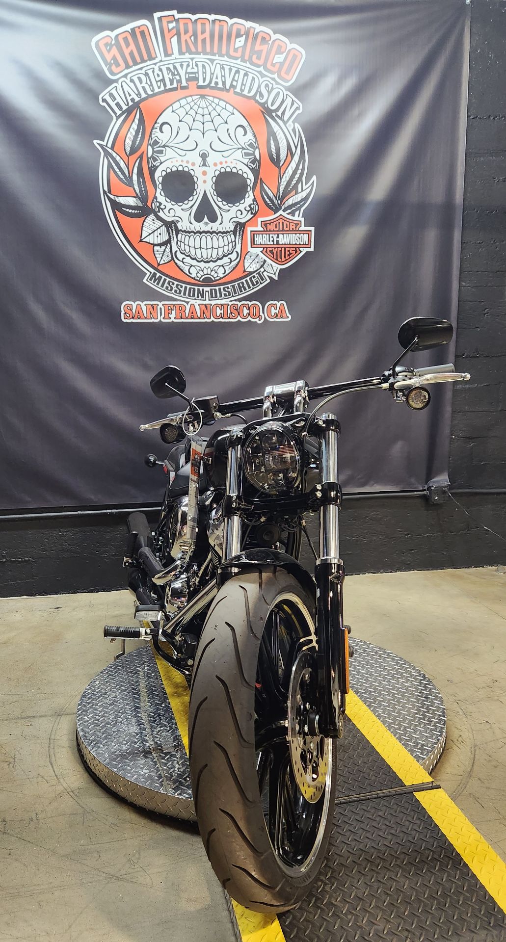 2019 Harley-Davidson Breakout® 107 in San Francisco, California - Photo 4