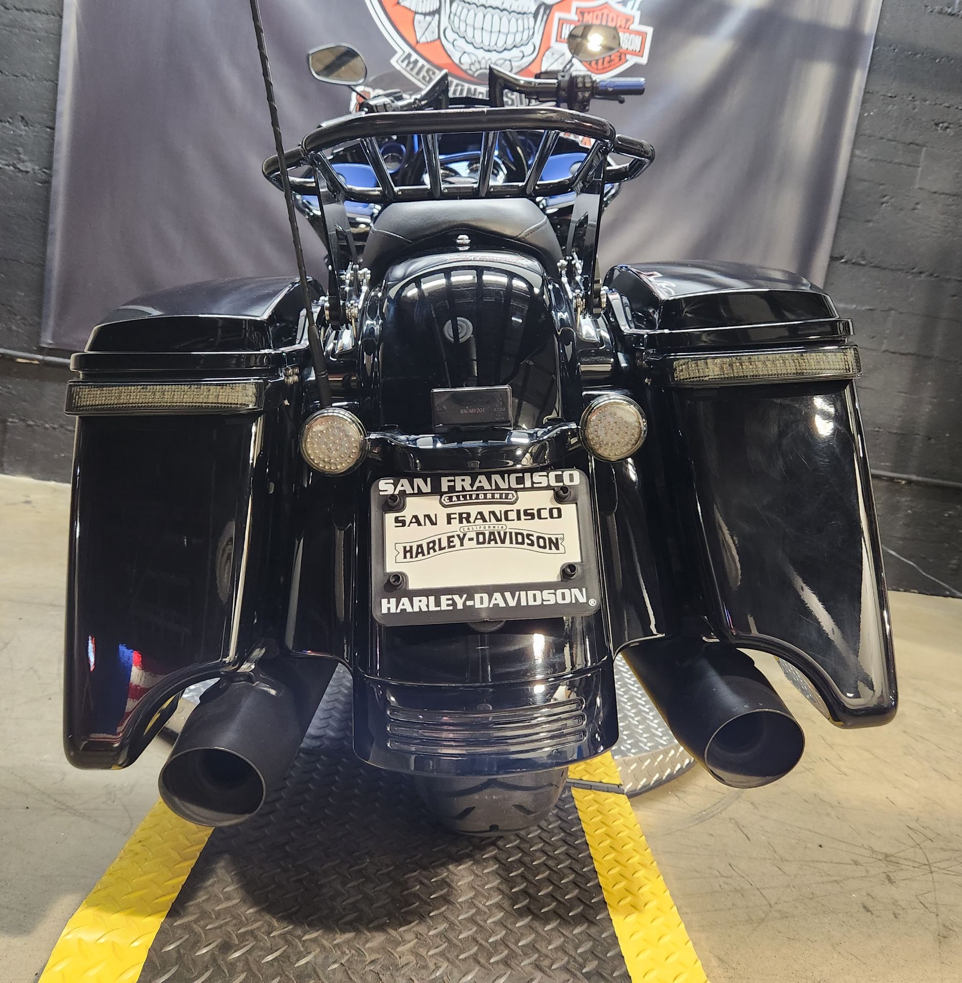 2019 Harley-Davidson Road Glide® Special in San Francisco, California - Photo 5