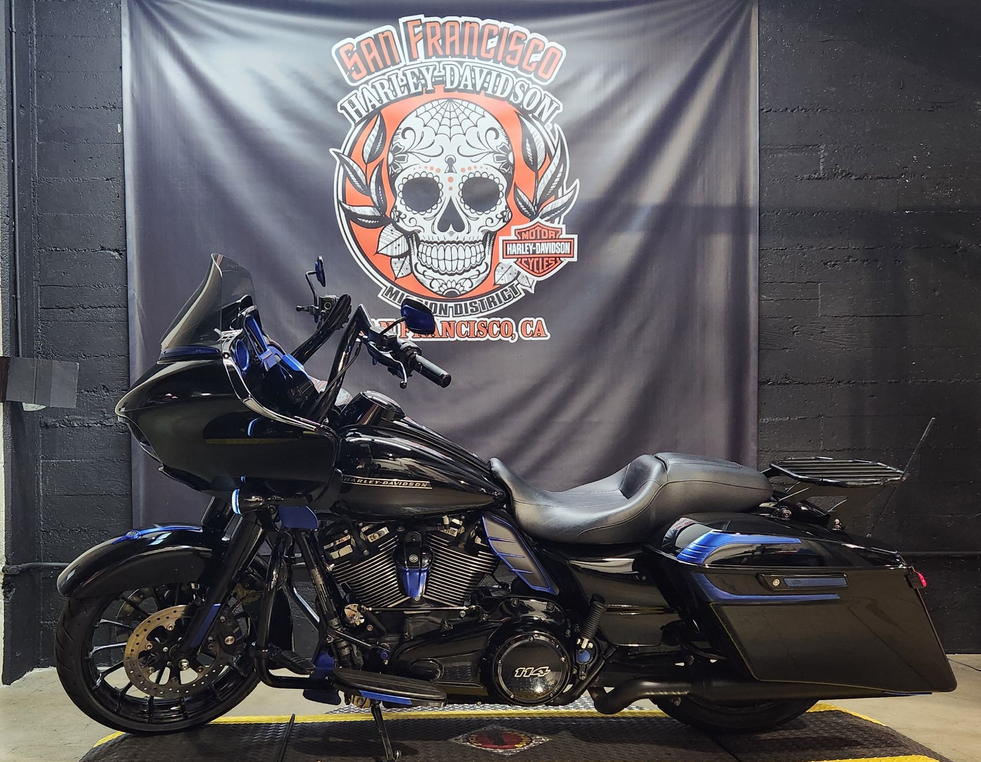 2019 Harley-Davidson Road Glide® Special in San Francisco, California - Photo 6