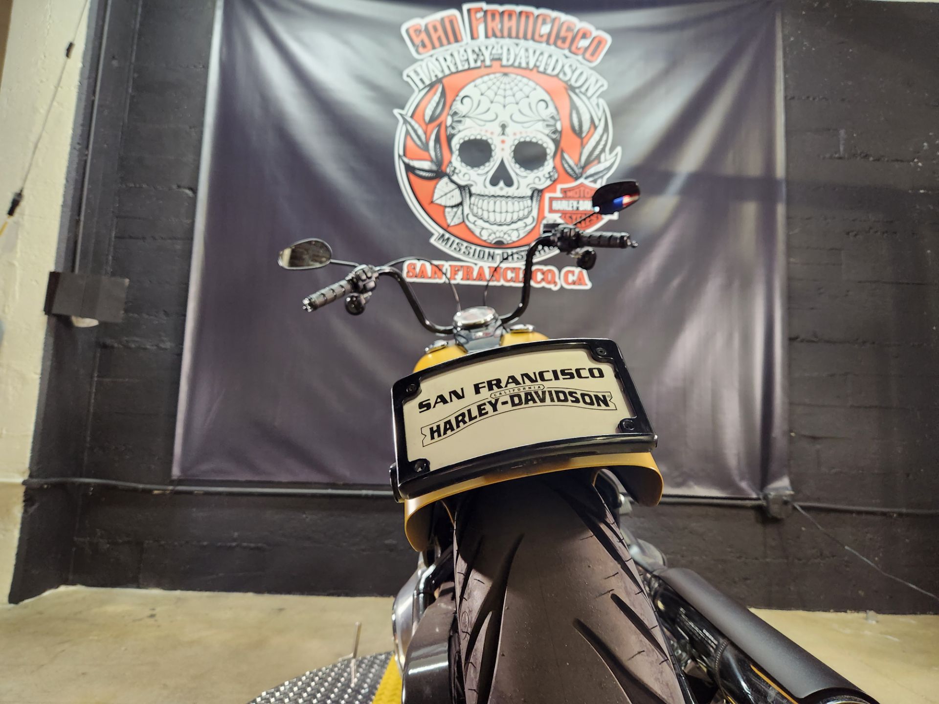 2019 Harley-Davidson Softail Slim® in San Francisco, California - Photo 5