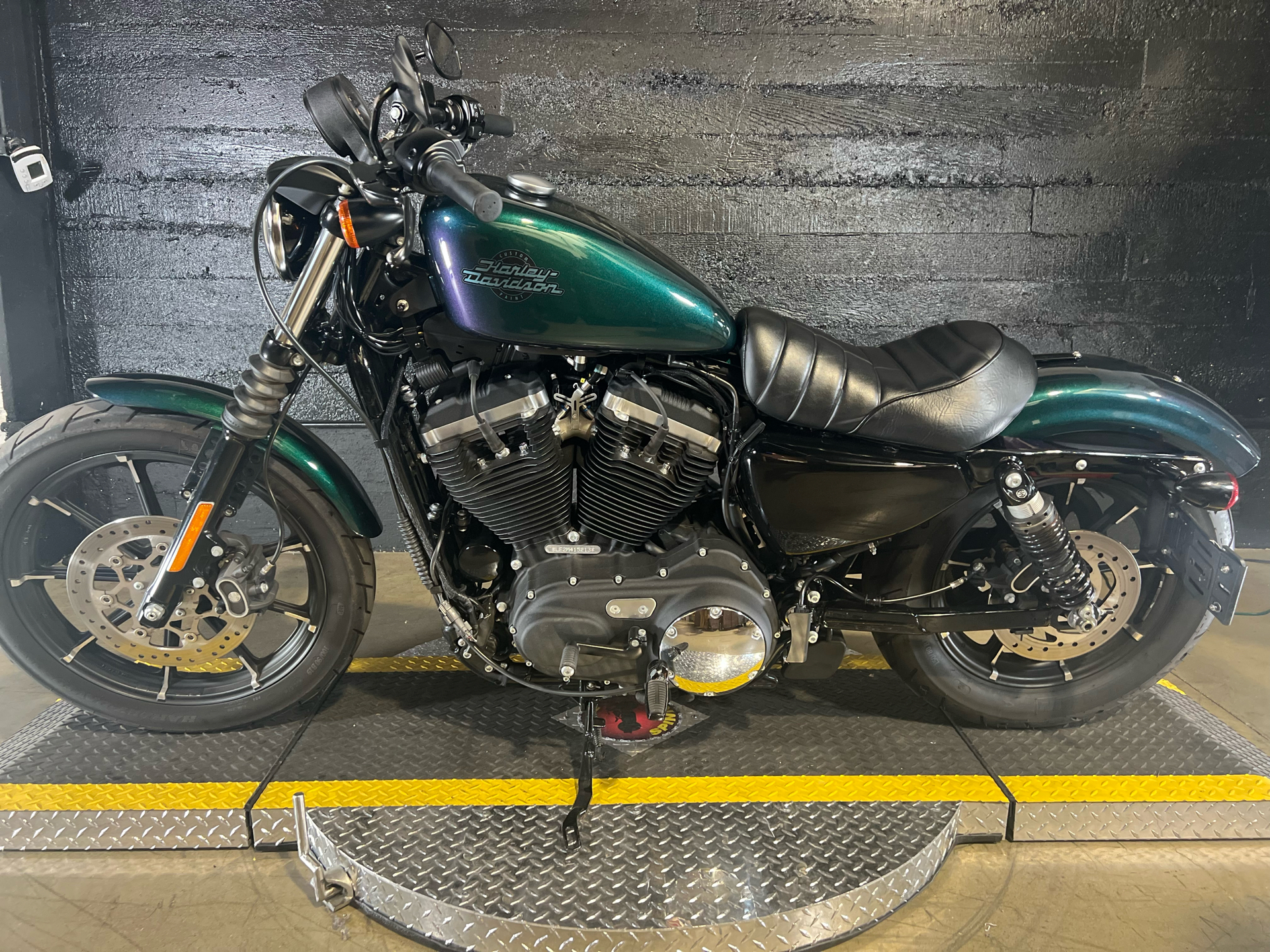 2021 Harley-Davidson Iron 883™ in San Francisco, California - Photo 1