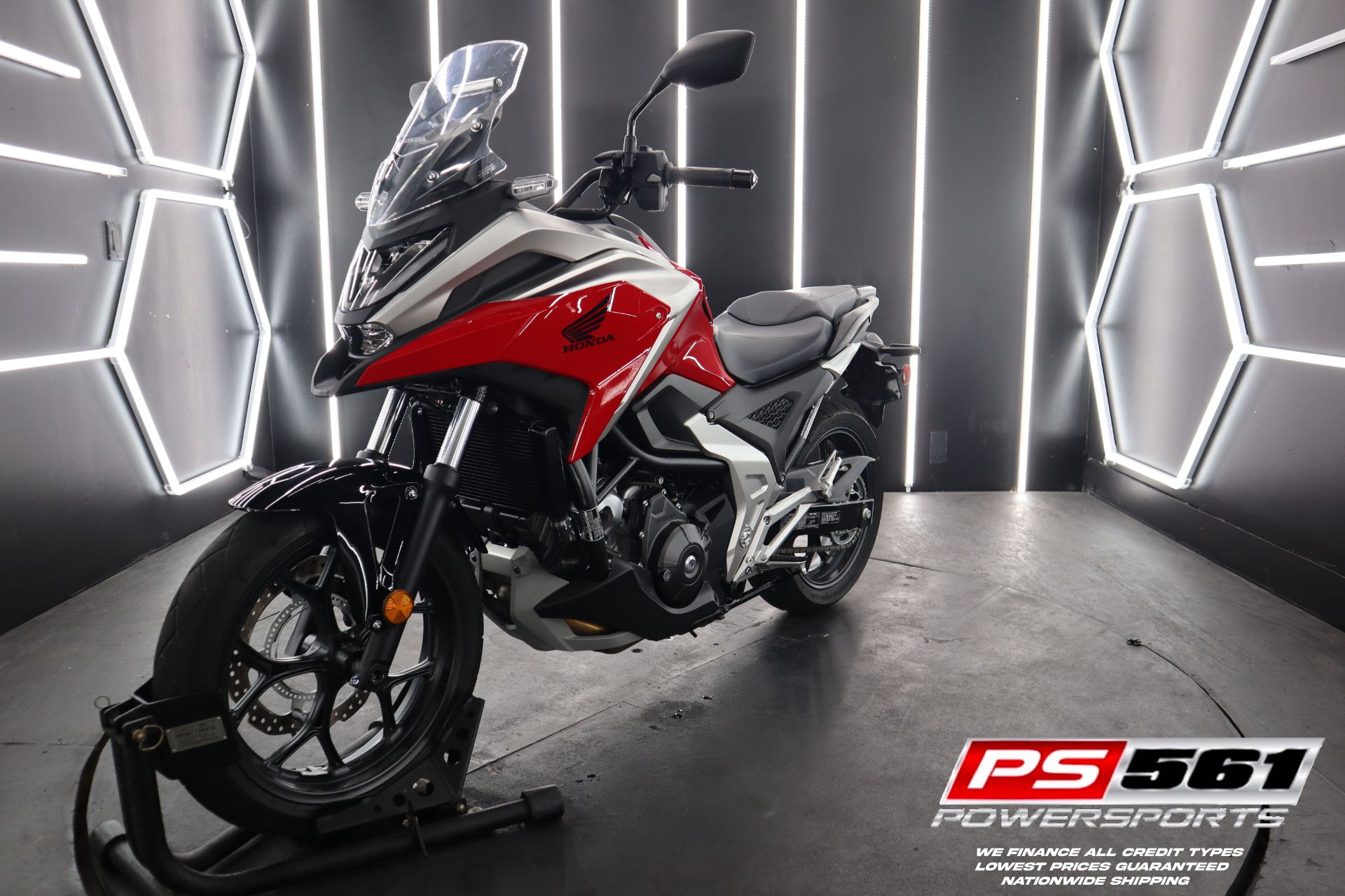 2021 Honda NC750X DCT in Lake Park, Florida - Photo 11