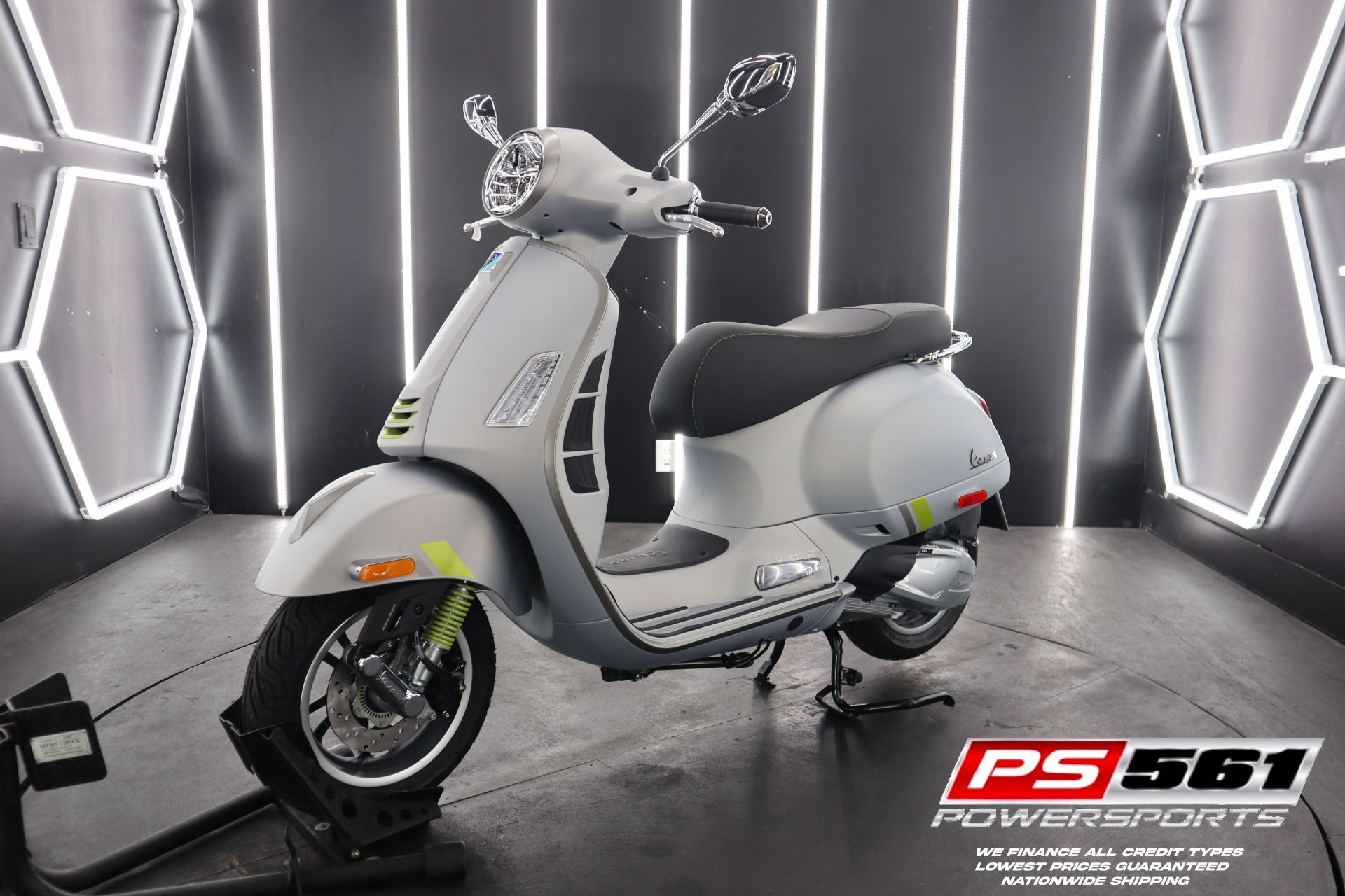 2024 Vespa GTS Super 300 Tech in Lake Park, Florida - Photo 10