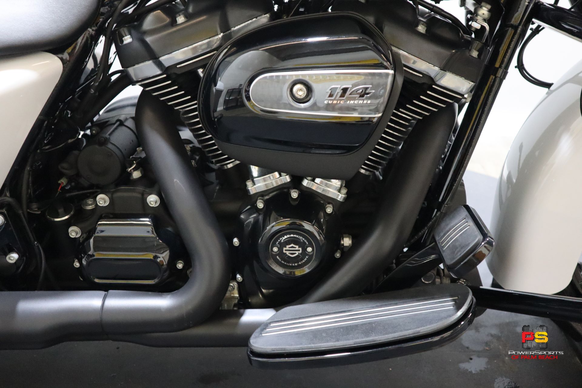 2020 Harley-Davidson Street Glide® Special in Lake Park, Florida - Photo 7