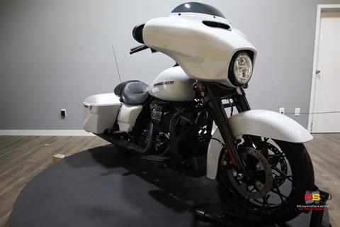 2020 Harley-Davidson Street Glide® Special in Lake Park, Florida - Photo 11