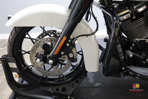 2020 Harley-Davidson Street Glide® Special in Lake Park, Florida - Photo 23