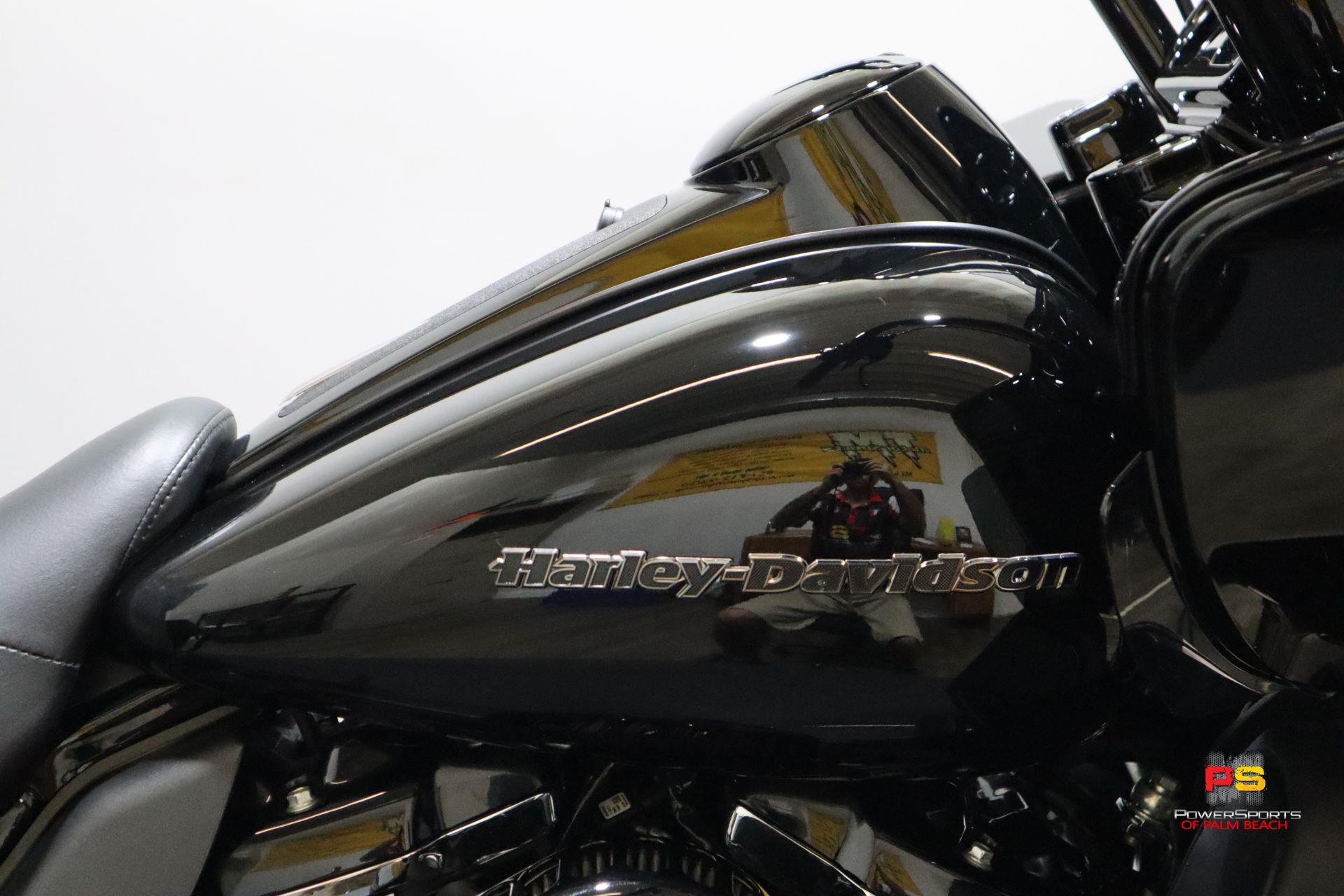 2021 Harley-Davidson Road Glide® Limited in Lake Park, Florida - Photo 9