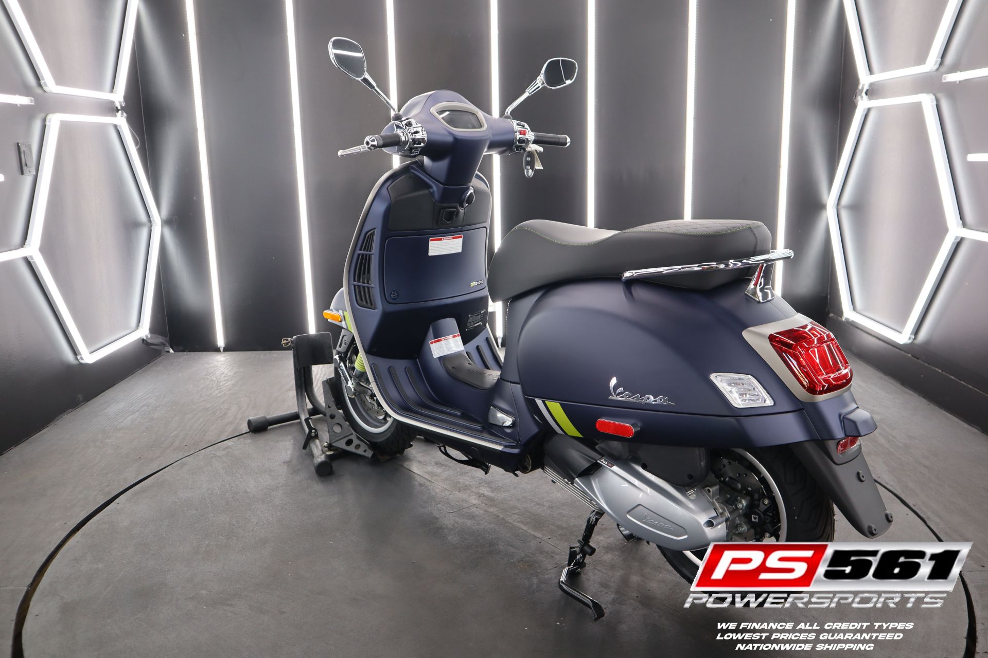 2024 Vespa GTS Super 300 Tech in Lake Park, Florida - Photo 20