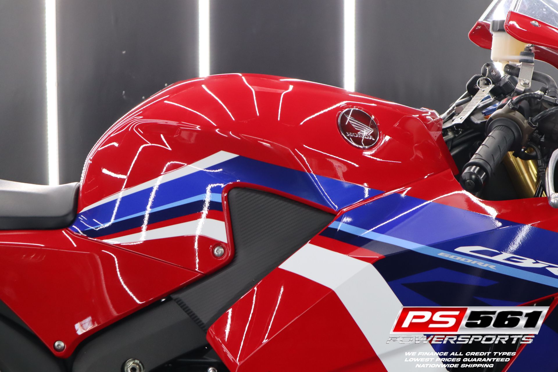 2021 Honda CBR600RR in Lake Park, Florida - Photo 5