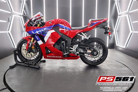 2021 Honda CBR600RR in Lake Park, Florida - Photo 12