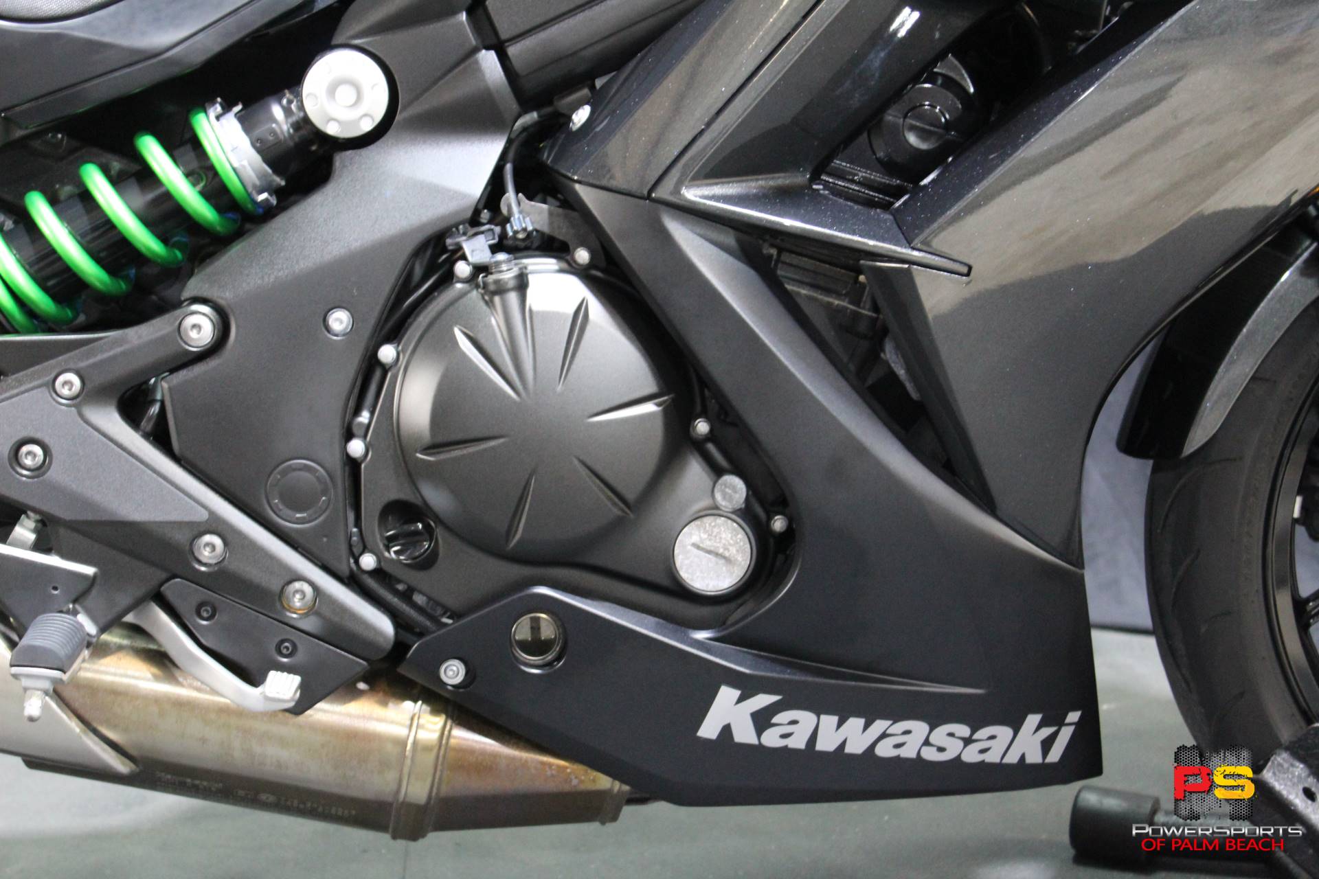 2016 Kawasaki Ninja 650 ABS 4