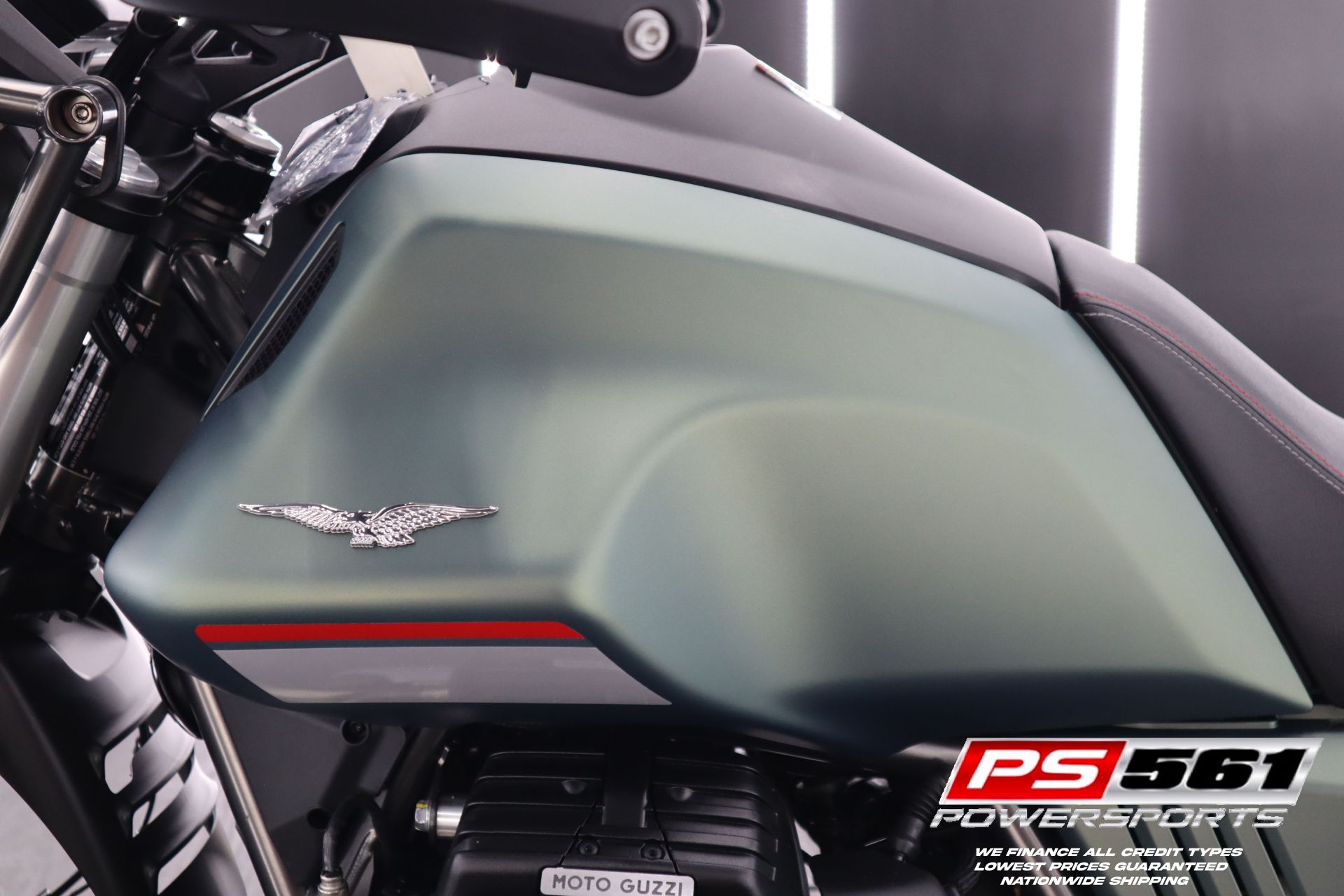 2023 Moto Guzzi V85 TT in Lake Park, Florida - Photo 6