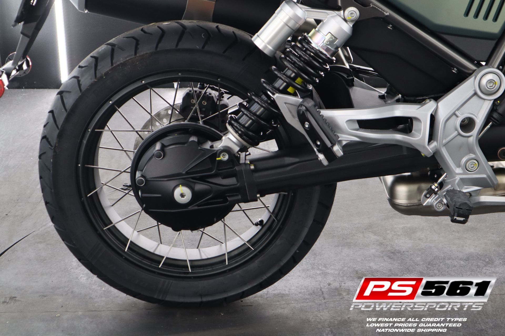 2023 Moto Guzzi V85 TT in Lake Park, Florida - Photo 14