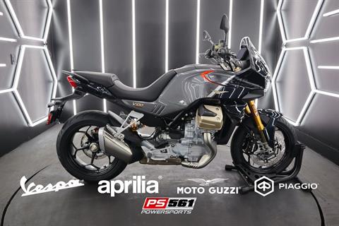 2023 Moto Guzzi V100 Mandello S in Lake Park, Florida - Photo 1