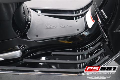 2023 Vespa GTS Super 300 in Lake Park, Florida - Photo 6