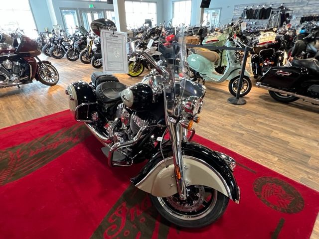 2022 Indian Motorcycle Springfield® in Idaho Falls, Idaho - Photo 5