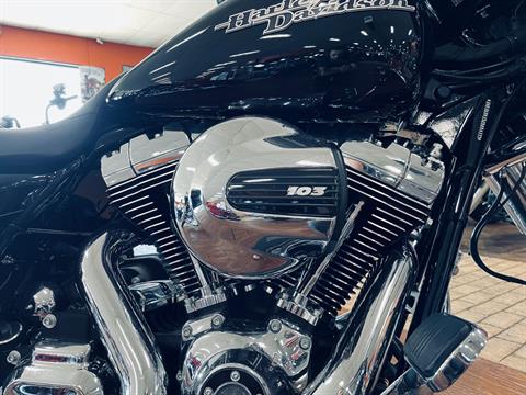 2016 Harley-Davidson Street Glide Special in Marion, Illinois - Photo 6