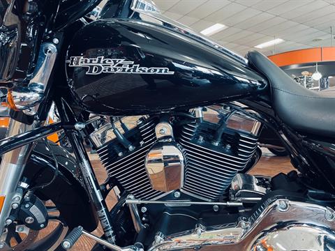2016 Harley-Davidson Street Glide Special in Marion, Illinois - Photo 12