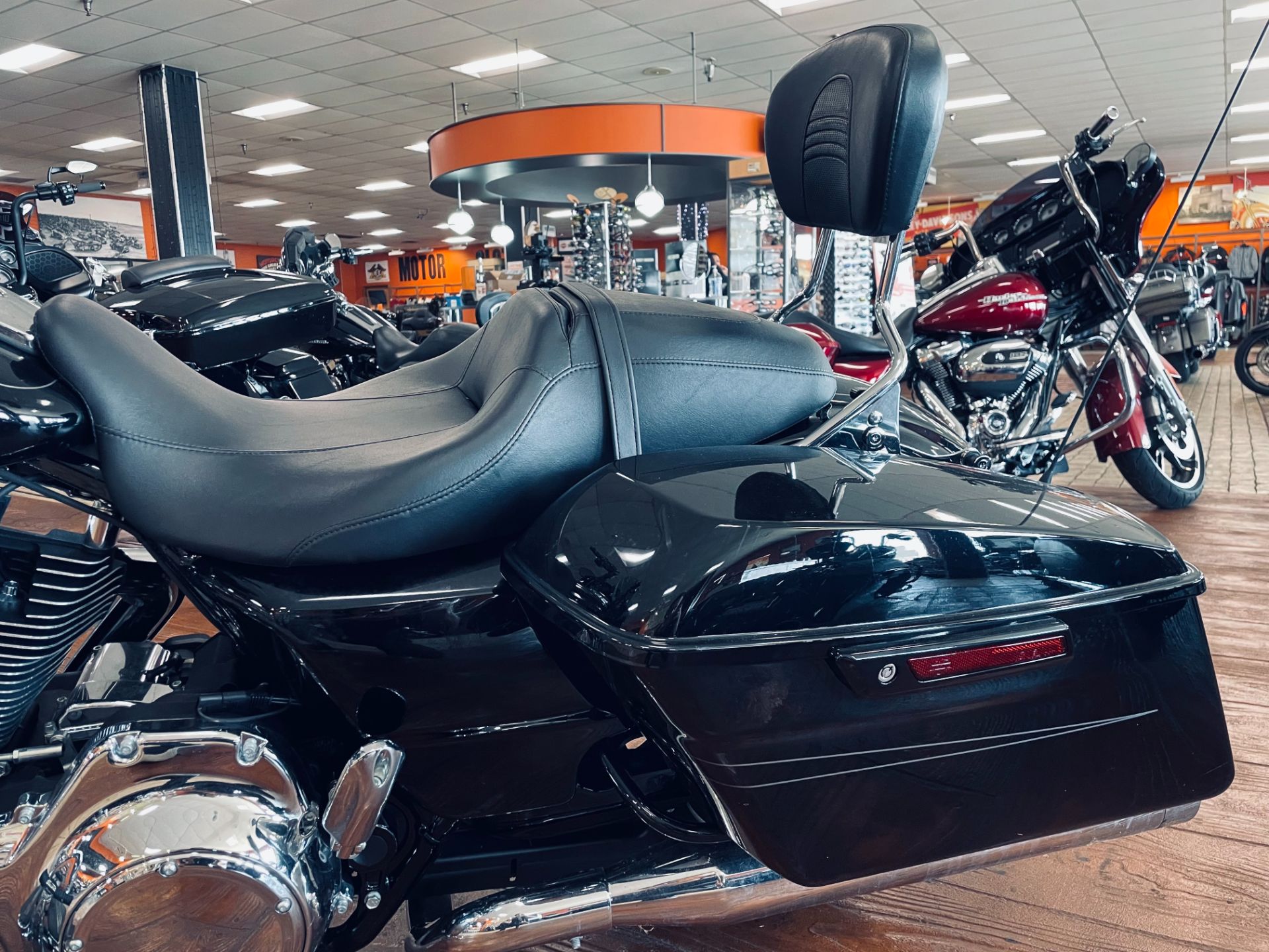 2016 Harley-Davidson Street Glide Special in Marion, Illinois - Photo 14