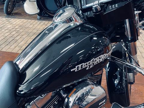 2016 Harley-Davidson Street Glide Special in Marion, Illinois - Photo 25