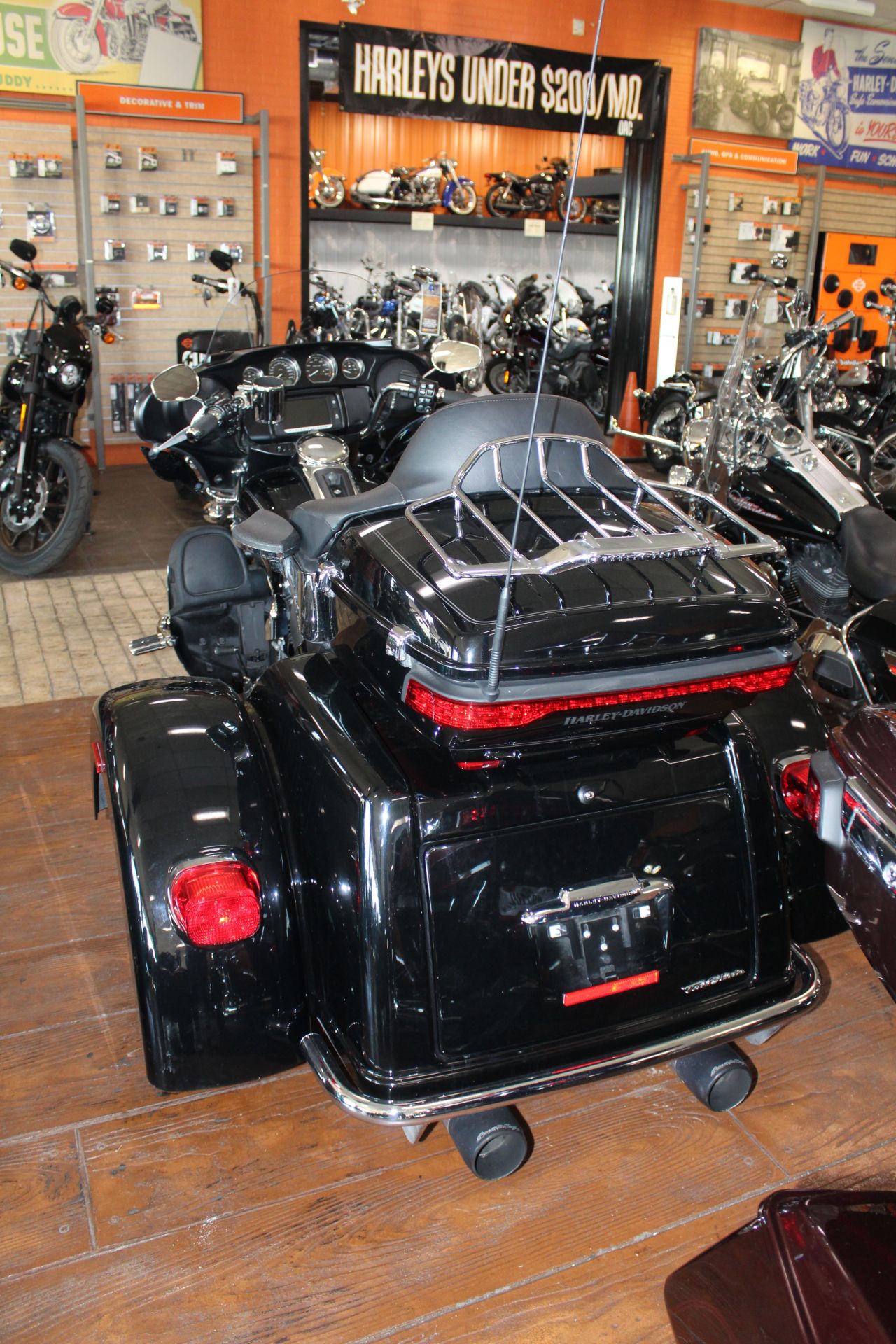 2014 Harley-Davidson Tri Glide® Ultra in Marion, Illinois - Photo 5