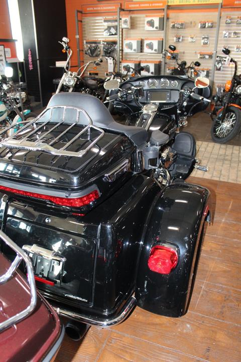 2014 Harley-Davidson Tri Glide® Ultra in Marion, Illinois - Photo 6