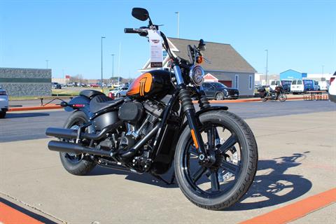 2023 Harley-Davidson Street Bob® 114 in Marion, Illinois - Photo 2
