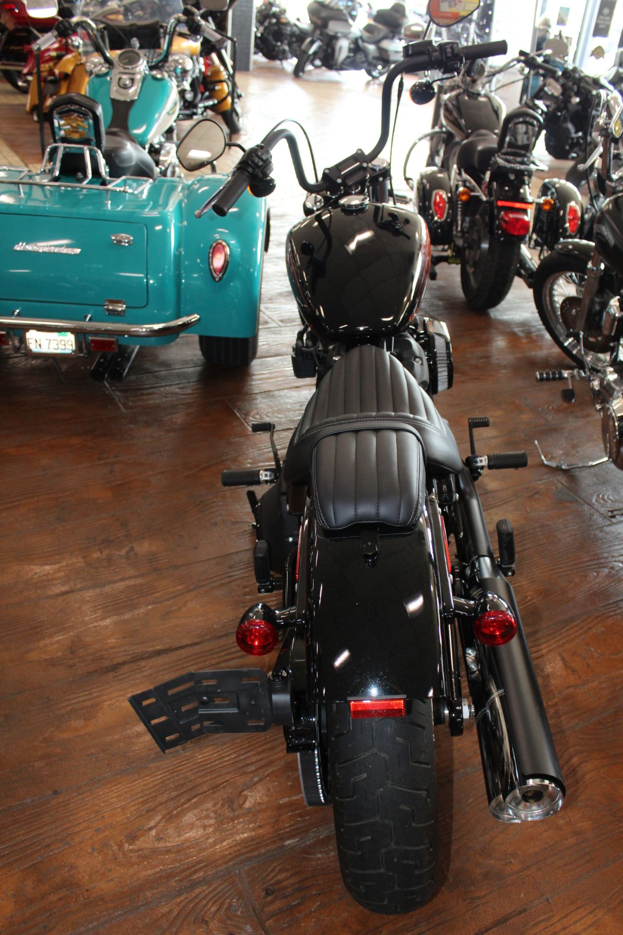 2023 Harley-Davidson Street Bob® 114 in Marion, Illinois - Photo 3