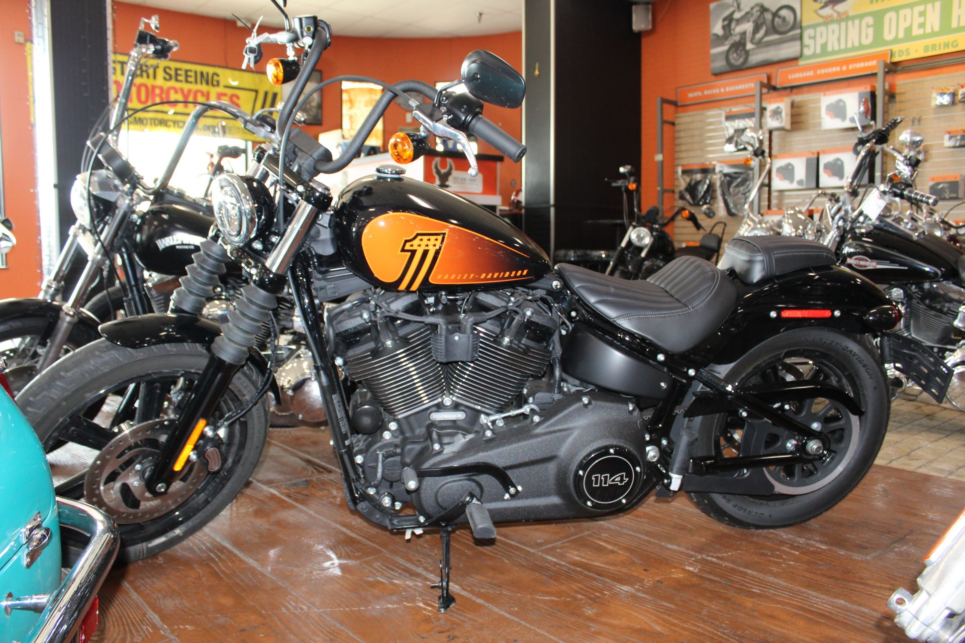 2023 Harley-Davidson Street Bob® 114 in Marion, Illinois - Photo 4