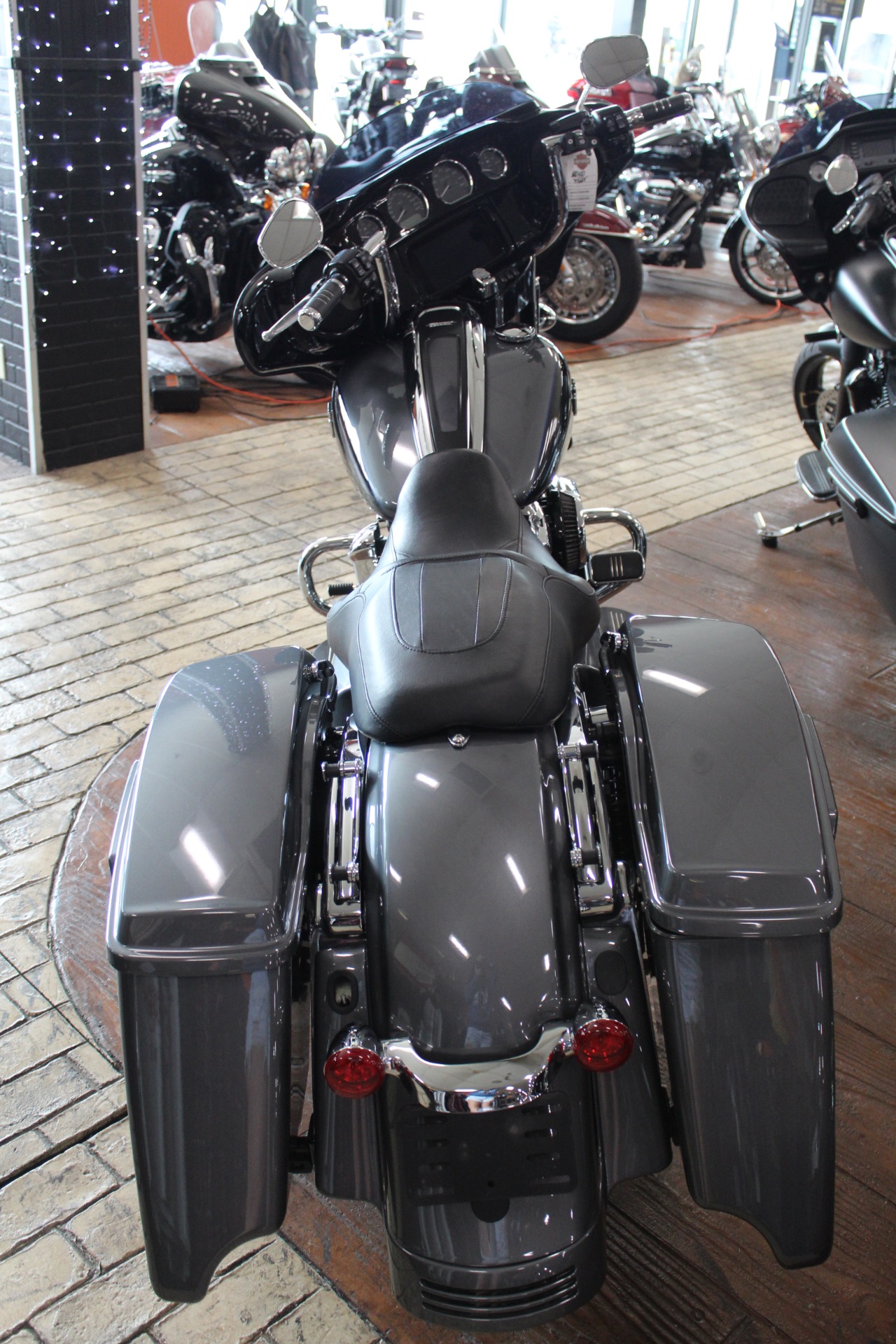 2021 Harley-Davidson Street Glide® Special in Marion, Illinois - Photo 4