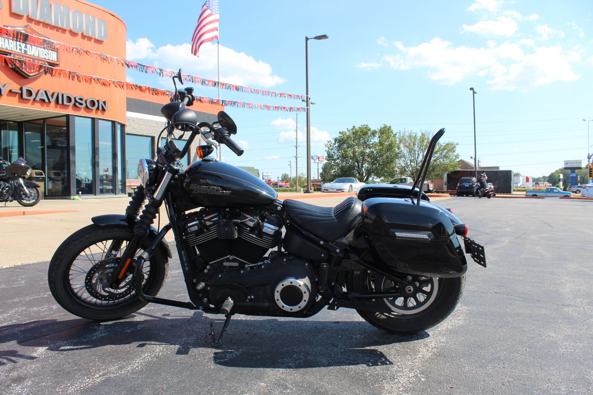 2020 Harley-Davidson Street Bob® in Marion, Illinois - Photo 5