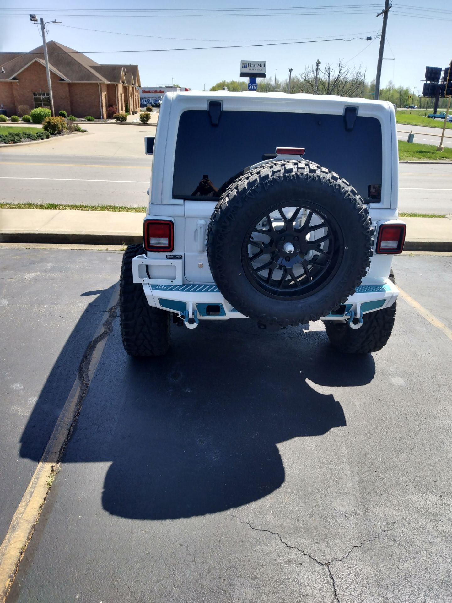2018 Jeep WRANGLER UNLIMITED in Marion, Illinois - Photo 5