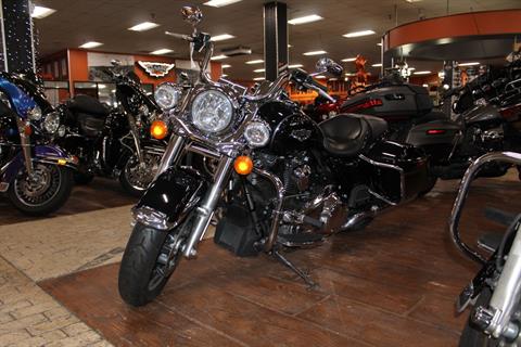 2017 Harley-Davidson Road King® in Marion, Illinois - Photo 5