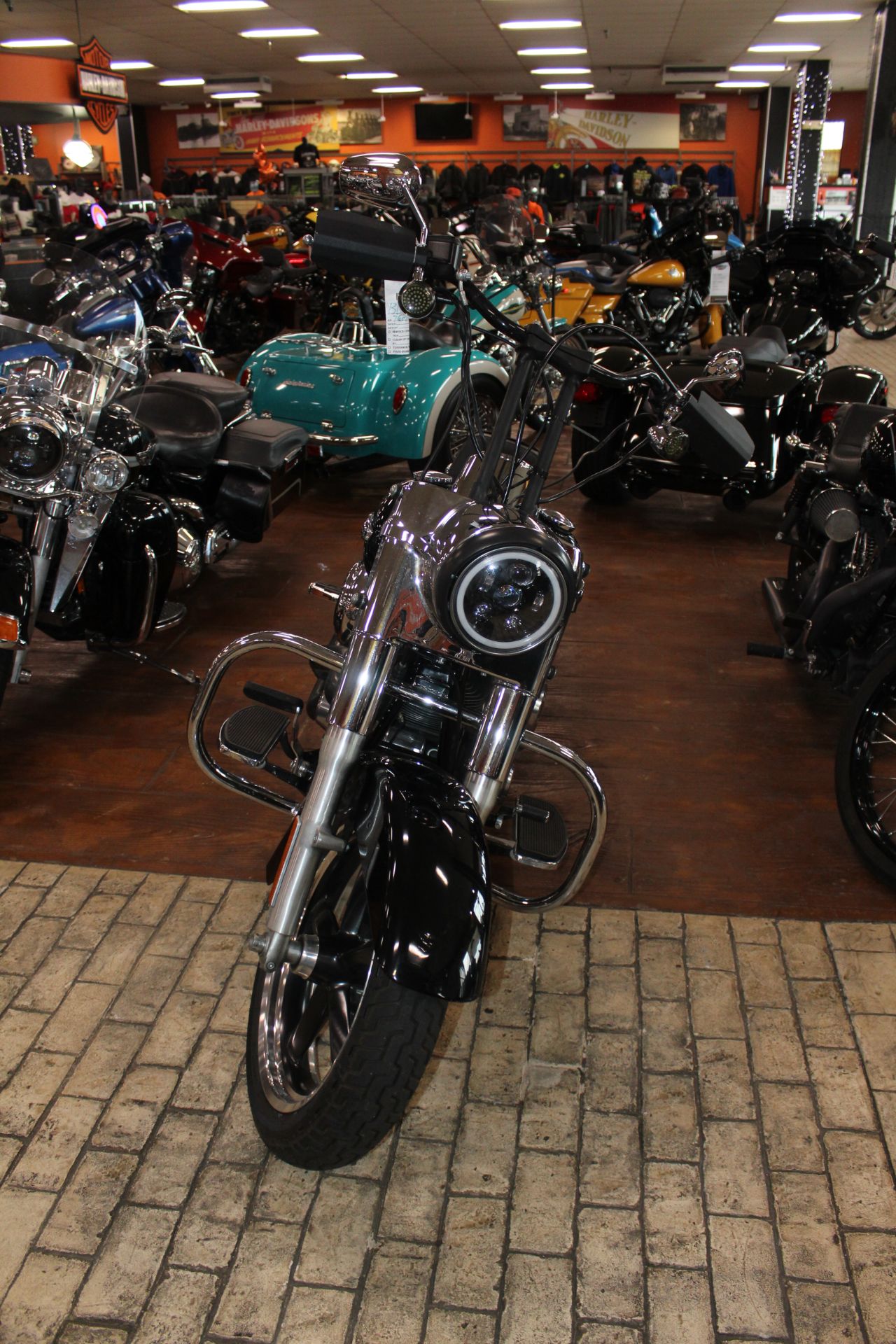 2012 Harley-Davidson Dyna® Switchback in Marion, Illinois - Photo 3